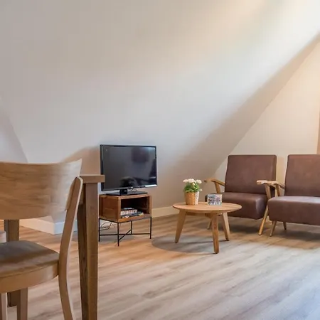 Familie Molenwaard Alpstuga *