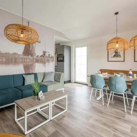 Familie Molenwaard Chalet *