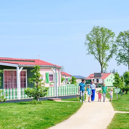 Familie Molenwaard Chalet Ottoland